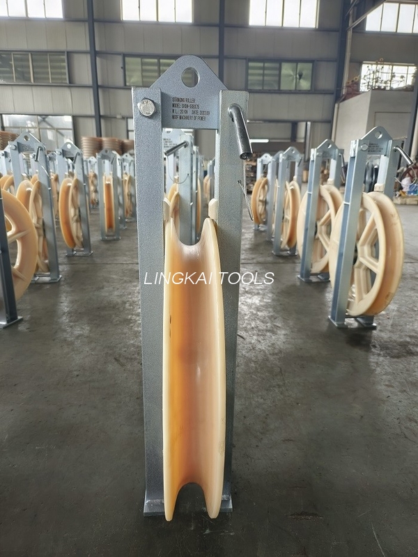 Trastomhas 660mm Seoltóir Cuachta Bloc Teaghrán Pulley Le Páirteanna Tarchuir Cumhachta Rothaí níolón