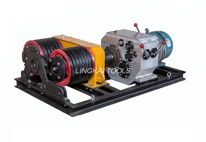 Double Capstan Mortor 5 Ton Winch Tógáil Cumhachta 50KN Le Inneall Leictreach